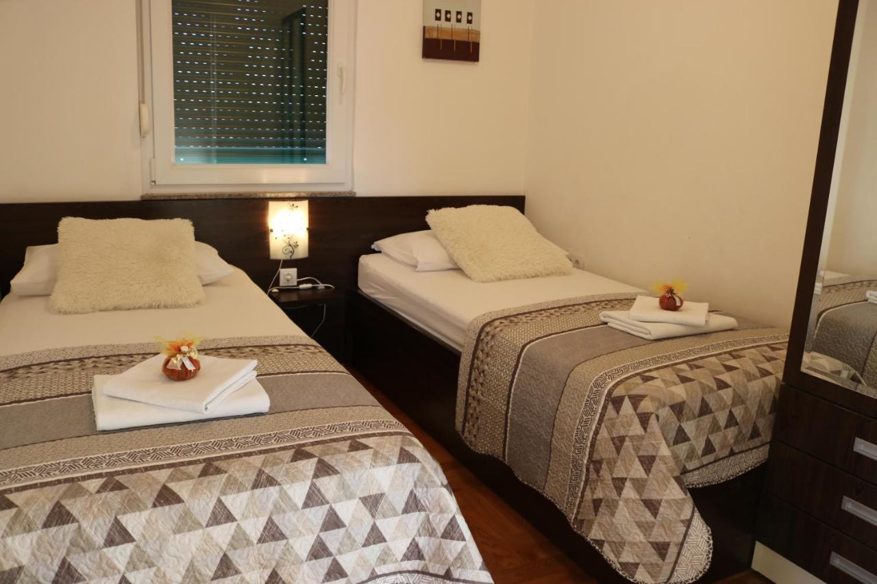 Apartments Marina Vodice Exterior foto