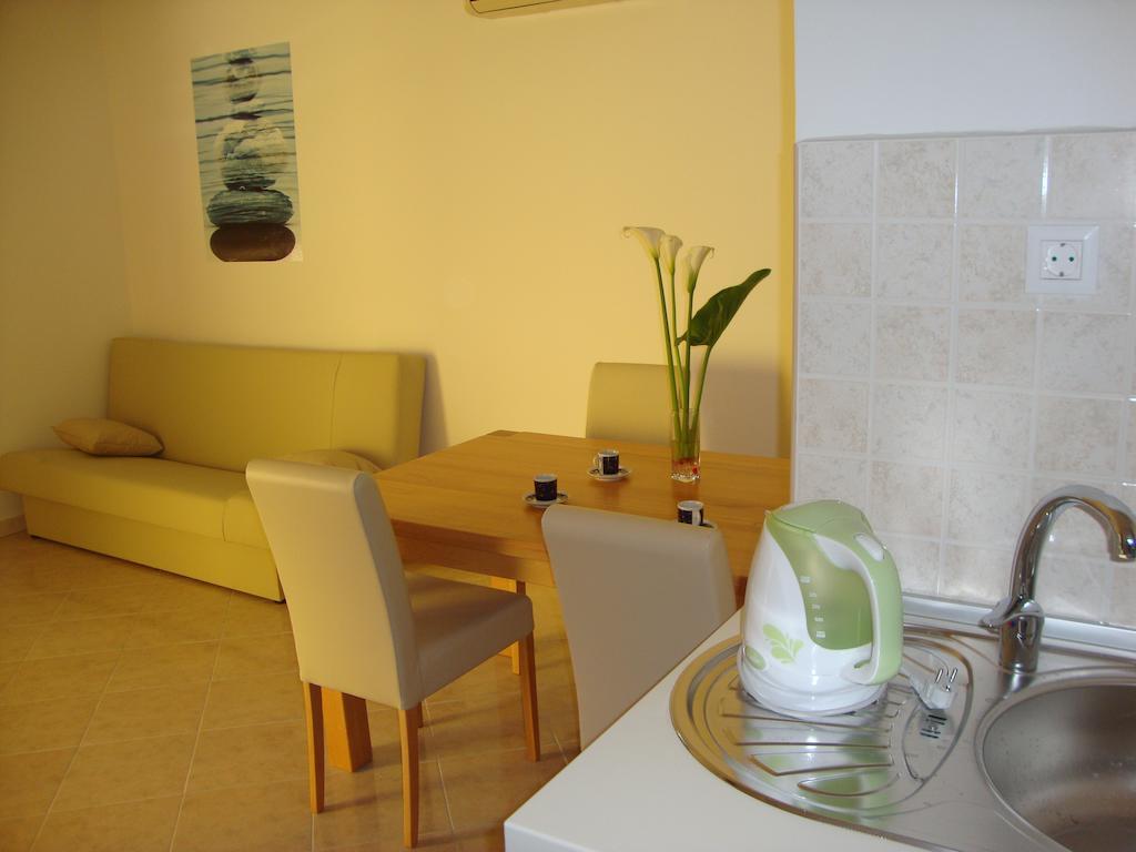 Apartments Marina Vodice Quarto foto