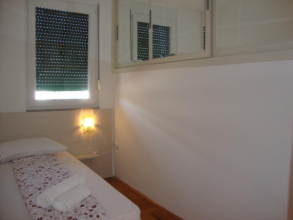 Apartments Marina Vodice Quarto foto