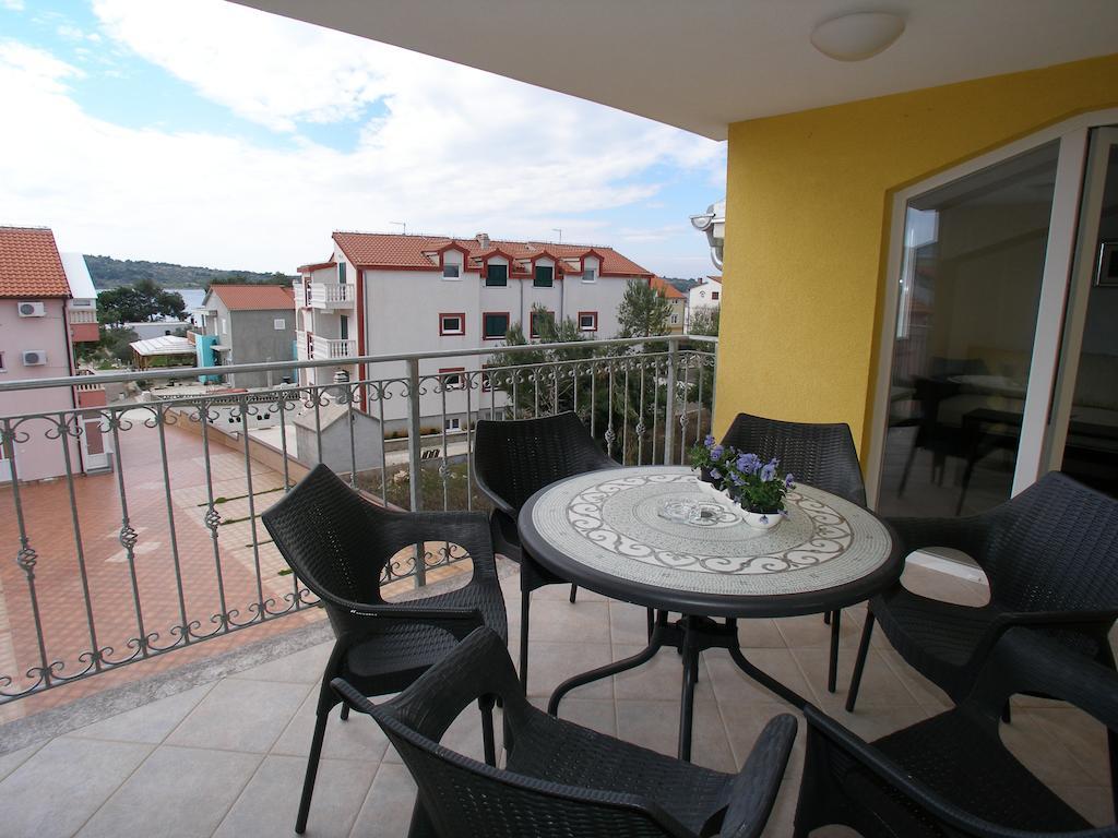 Apartments Marina Vodice Exterior foto