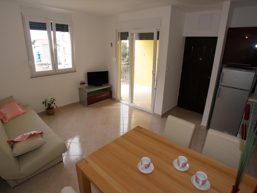 Apartments Marina Vodice Quarto foto